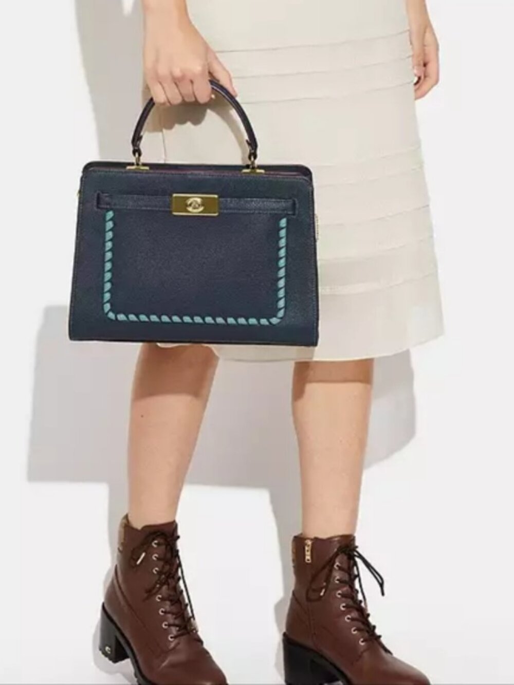 Coach Lane Carryall w/Whipstitch-Pebble/Smooth Leather In Denim Multi